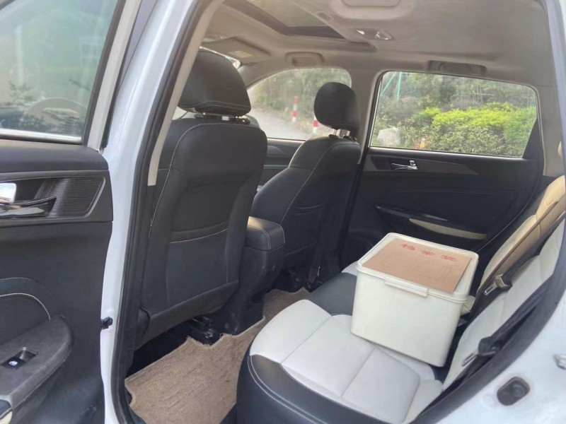 广州18年长安汽车CS358