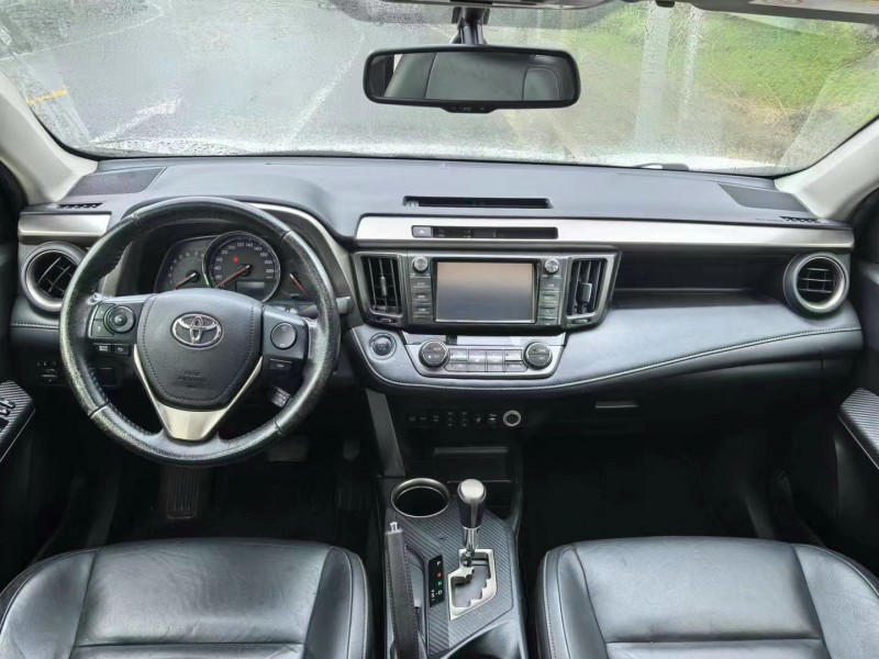 广州15年丰田RAV48