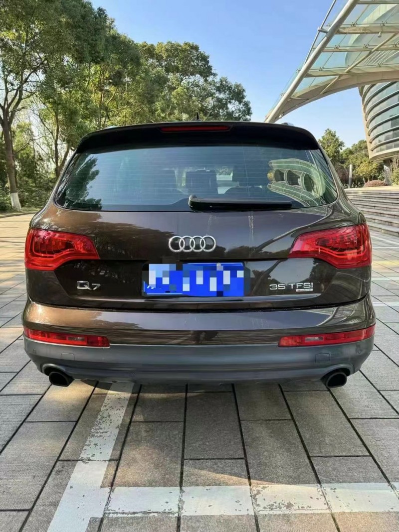盐城15年奥迪Q73