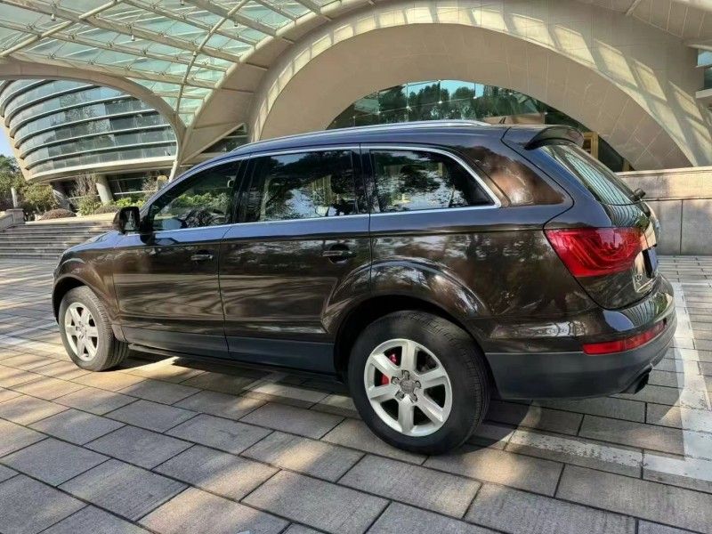 盐城15年奥迪Q77