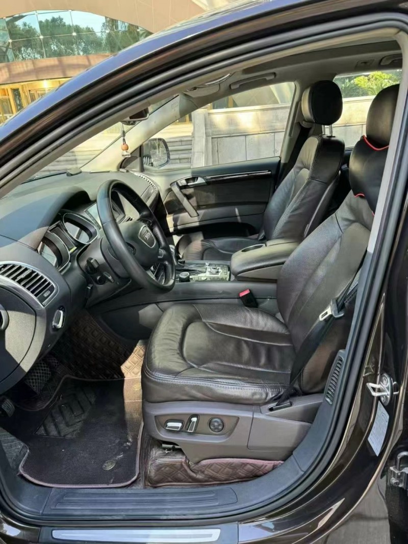 盐城15年奥迪Q78