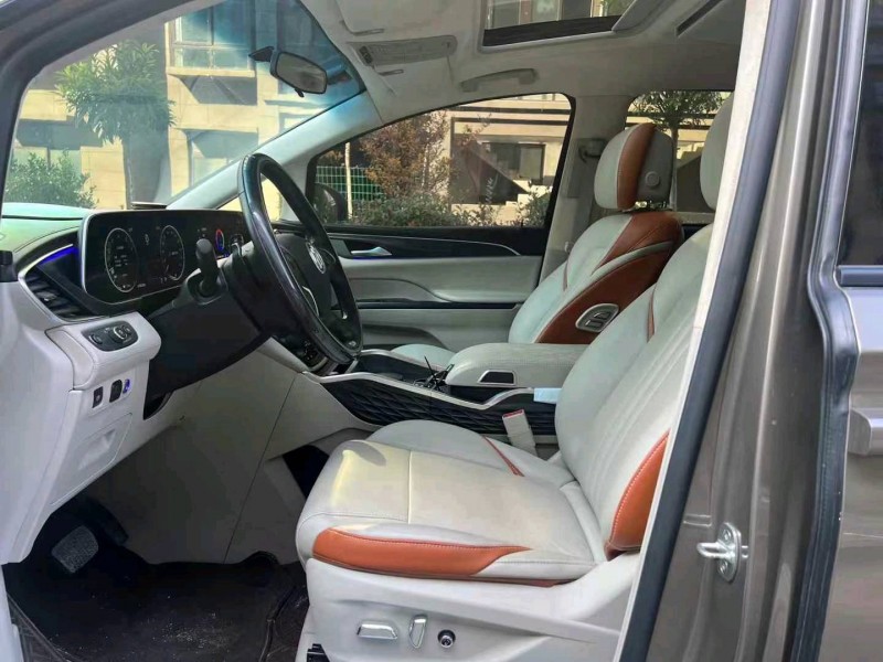 徐州21年别克GL86