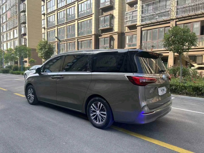 徐州21年别克GL87