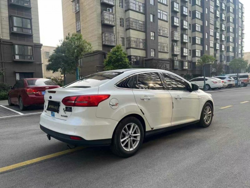 徐州16年福特福克斯7