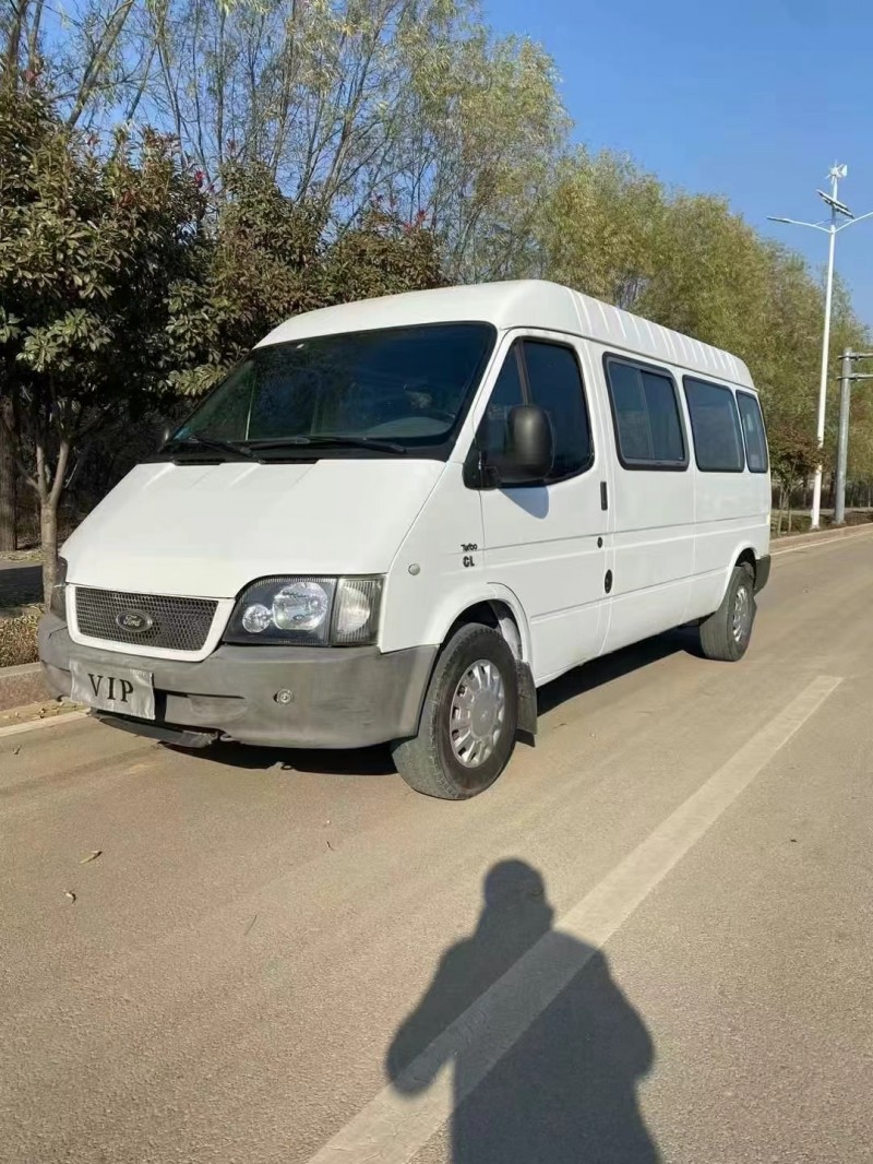 济宁16年福特全顺3