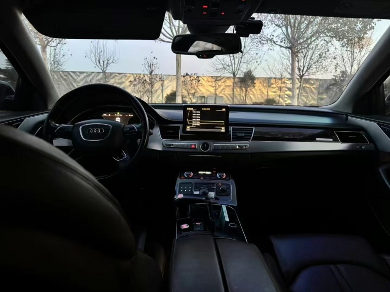 枣庄17年奥迪A8L5