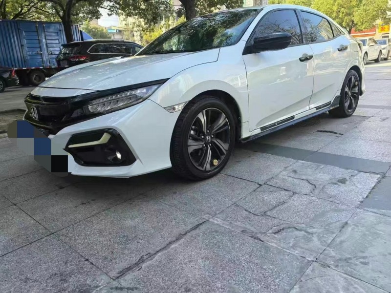 济宁21年本田思域5