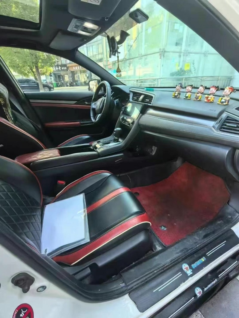 济宁21年本田思域8