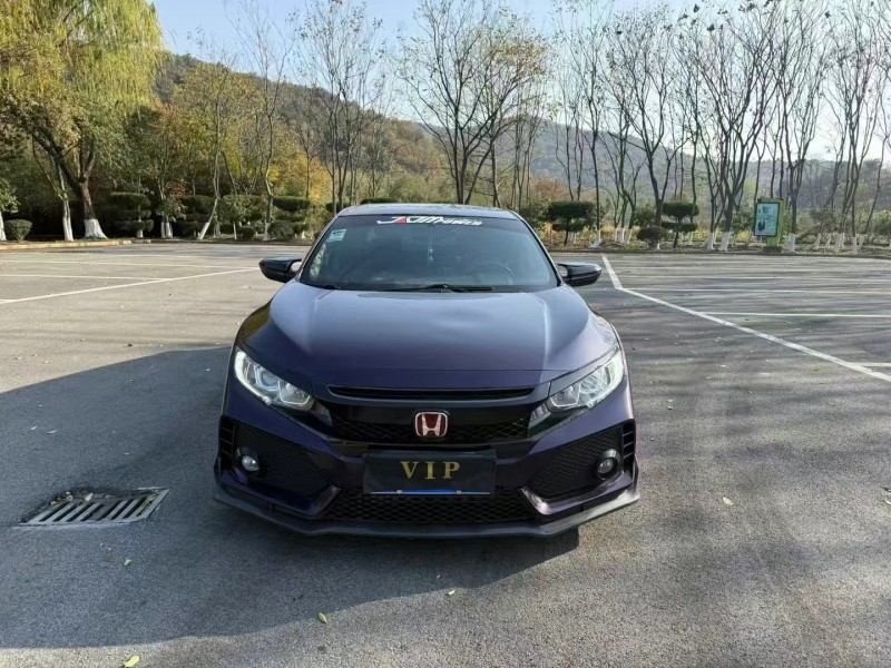 济宁19年本田思域1