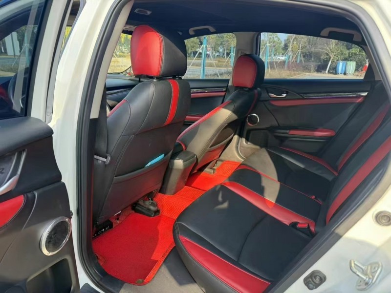 济宁19年本田思域6