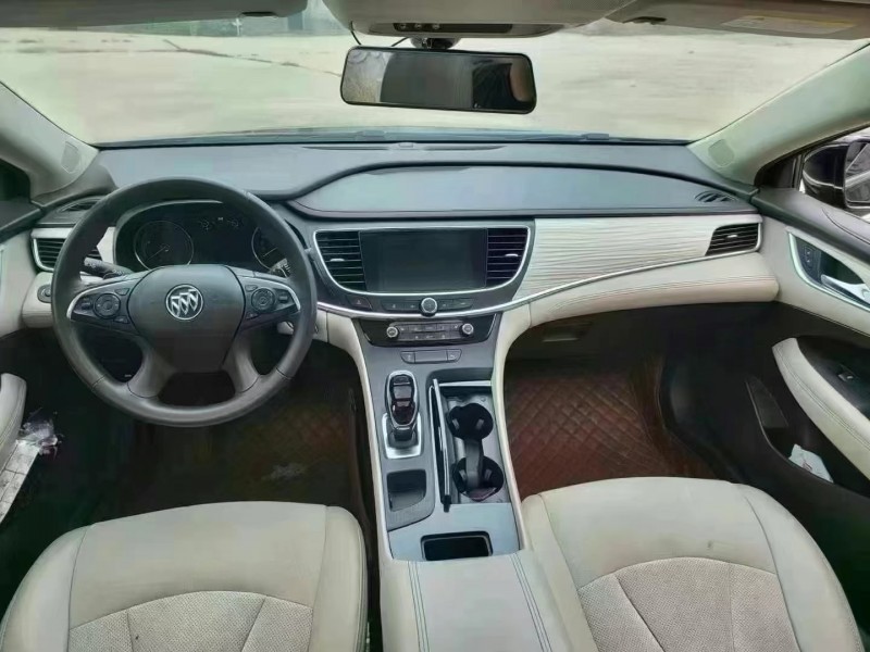 济宁18年别克君越3