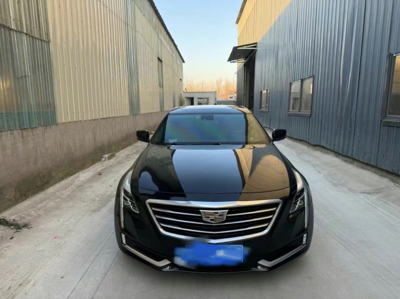 济宁17年凯迪拉克CT61