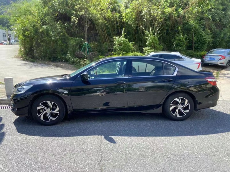 广州18年本田雅阁4