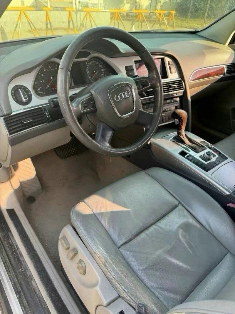 青岛12年奥迪A6L6