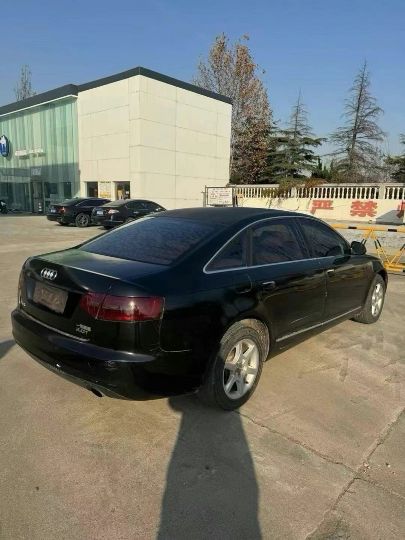 青岛12年奥迪A6L8