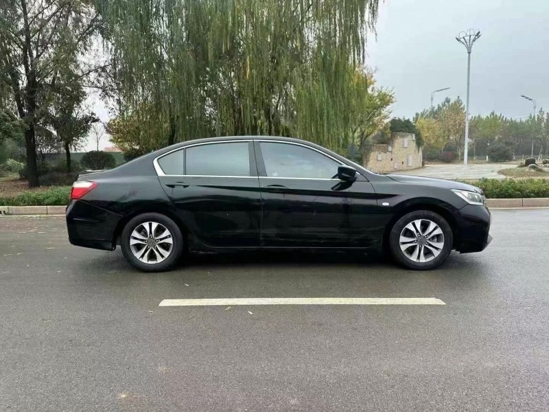 枣庄14年本田雅阁7