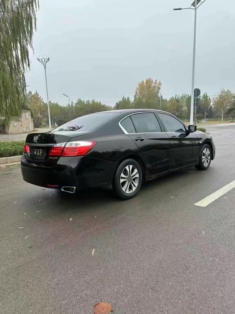 枣庄14年本田雅阁9