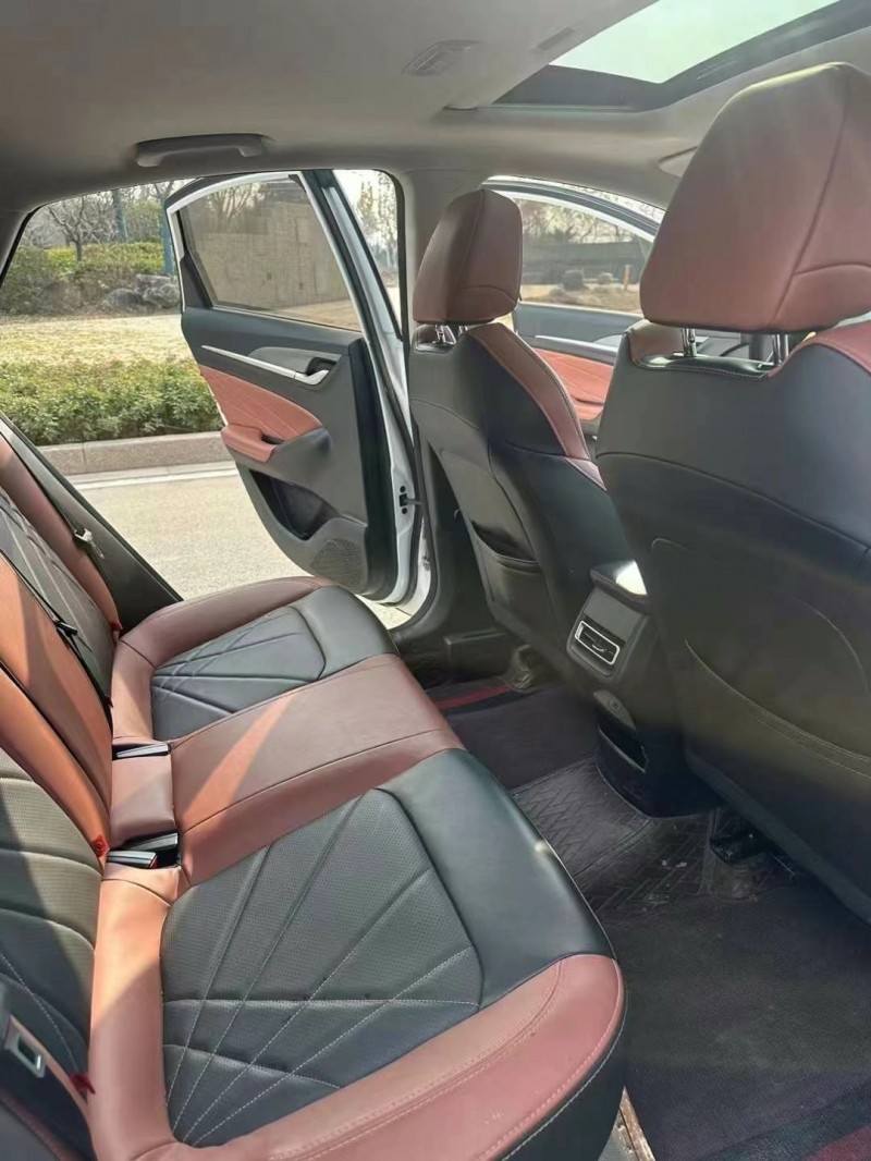 枣庄22年长安汽车逸动5