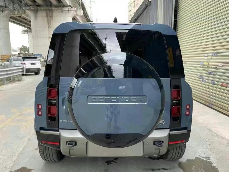 佛山23年路虎卫士3