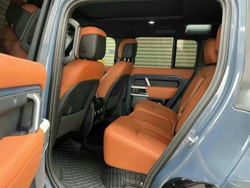 佛山23年路虎卫士5