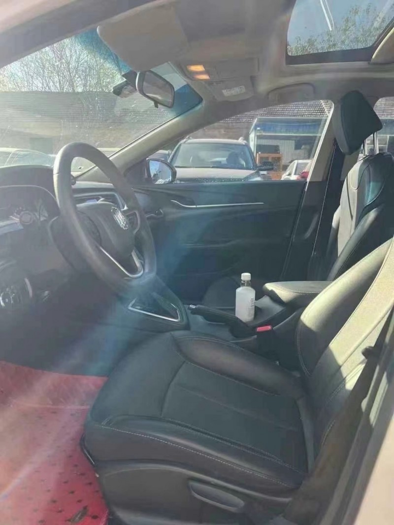 菏泽21年别克英朗4