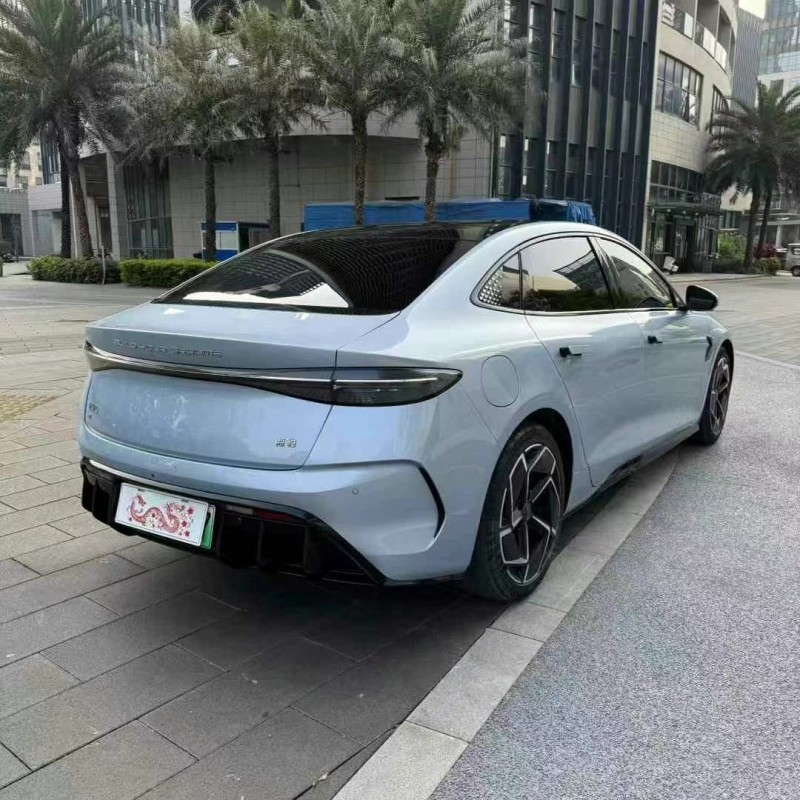 佛山23年比亚迪海豹8