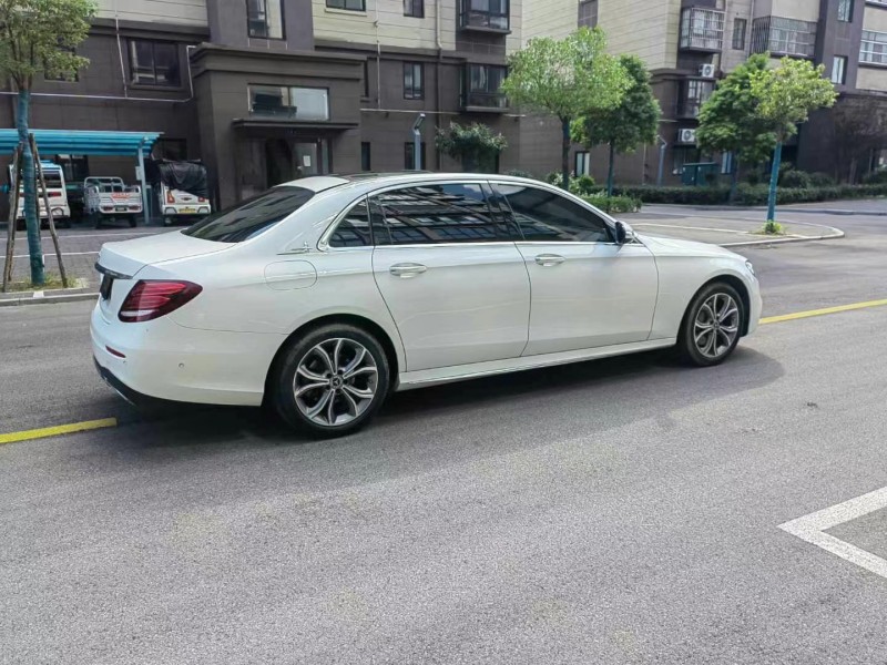 徐州20年奔驰E8