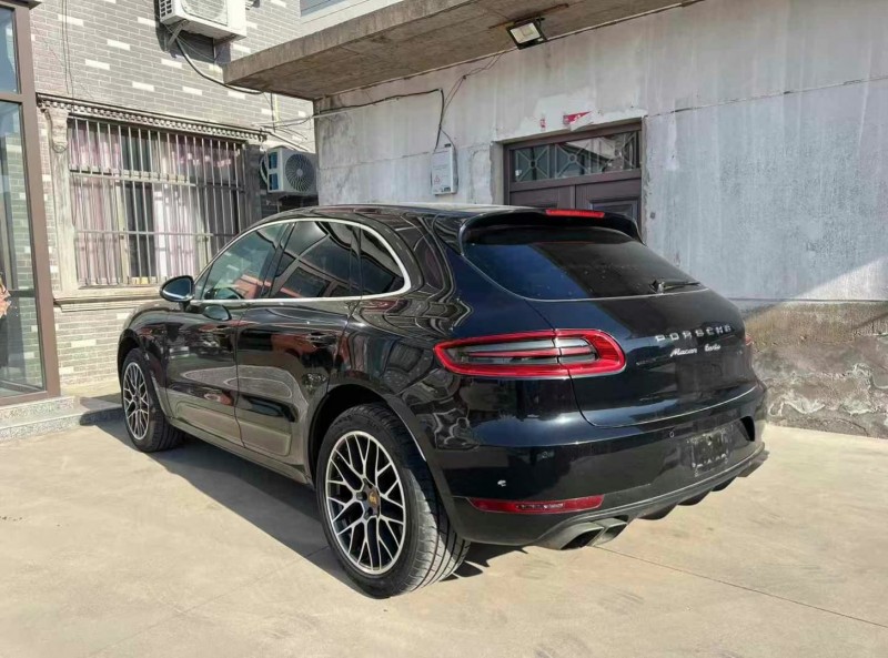 盐城14年保时捷Macan5