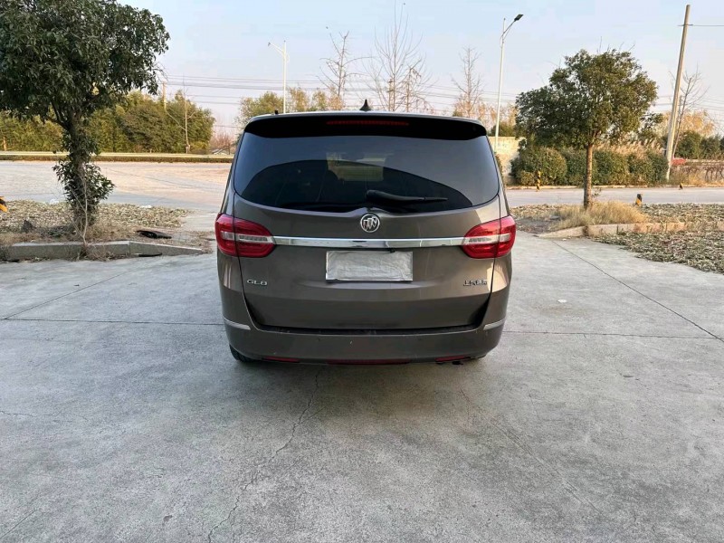 徐州16年别克GL89