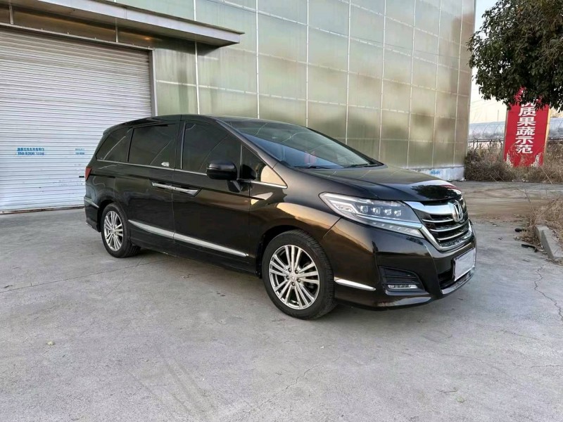 徐州16年本田艾力绅3