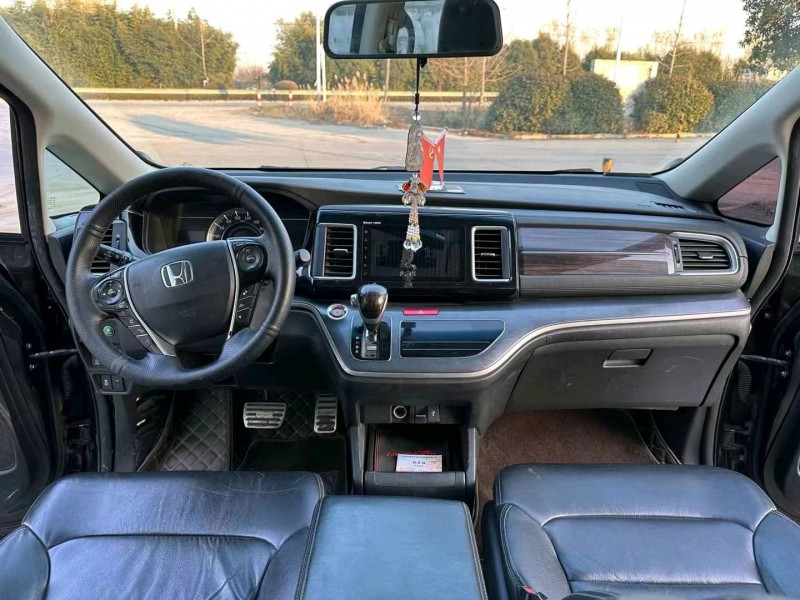 徐州16年本田艾力绅5