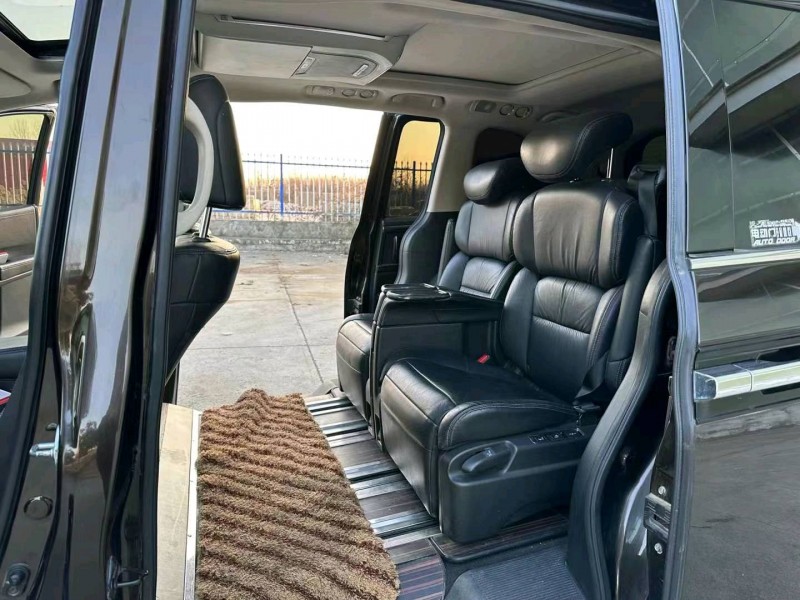 徐州16年本田艾力绅6