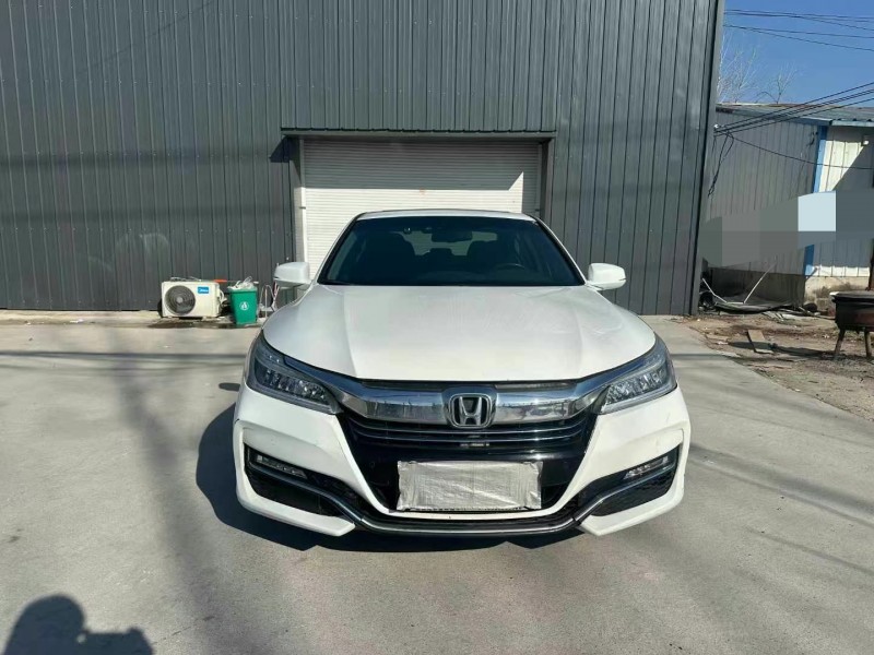 徐州17年本田雅阁1