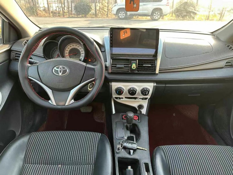 徐州15年丰田YARiS L 致炫6