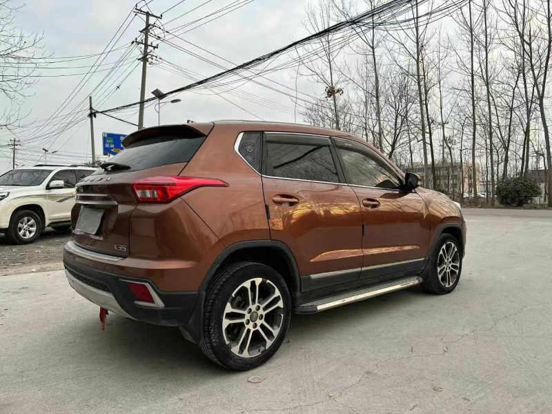 徐州18年北汽绅宝X352