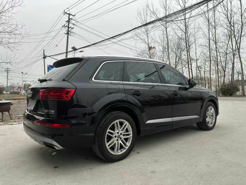 徐州18年奥迪Q78