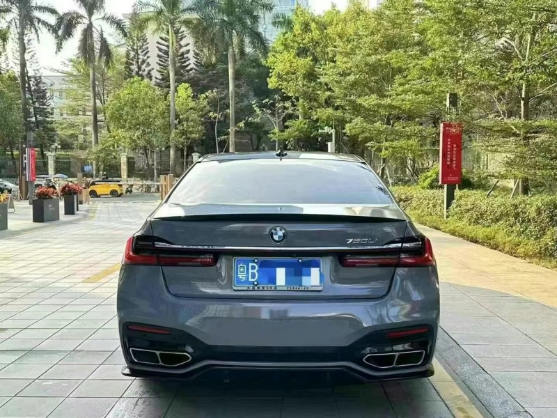 深圳17年寶馬7系9