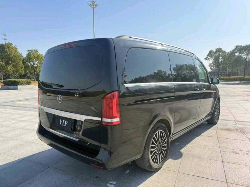 徐州17年奔驰V9