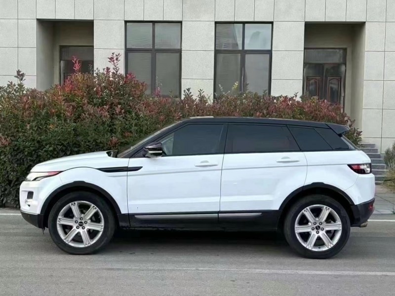 济宁13年路虎极光3