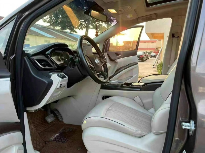 徐州21年别克GL84