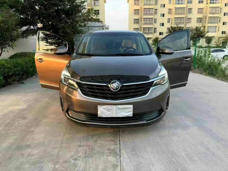 徐州21年别克GL86