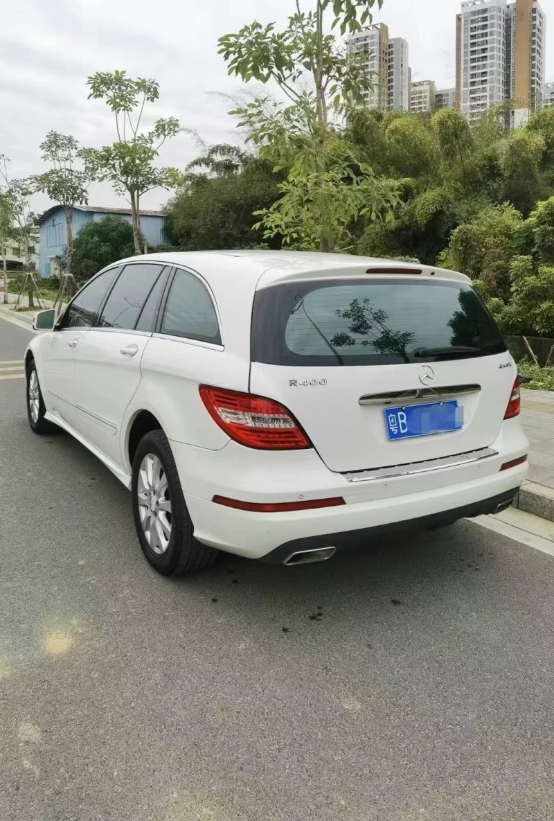 广州13年奔驰R4