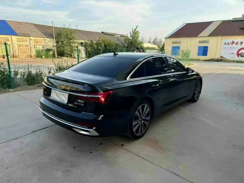 徐州23年奥迪A6L3