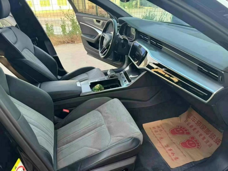 徐州23年奥迪A6L4