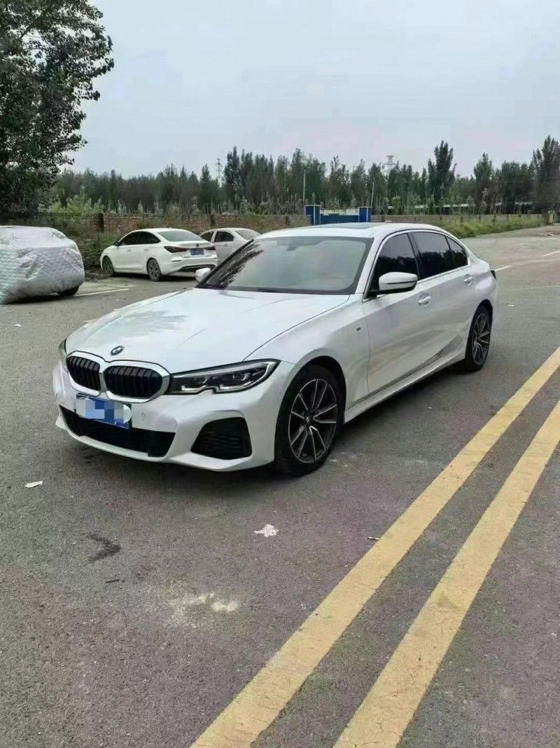 保定22年宝马3系3