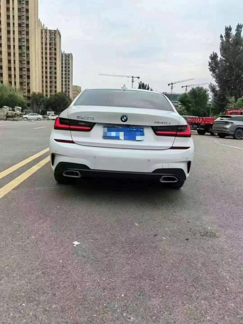 保定22年宝马3系9