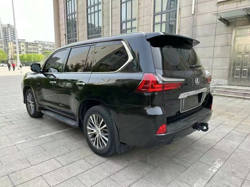 濰坊18年雷克薩斯LX7