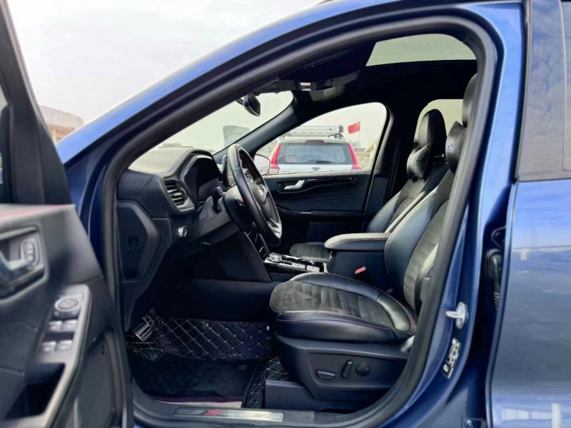 东莞20年福特锐际4