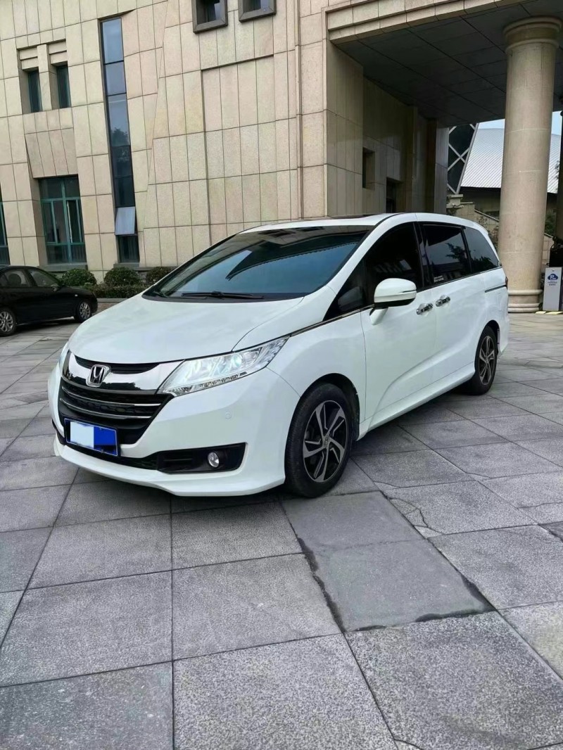 菏泽17年本田奥德赛2