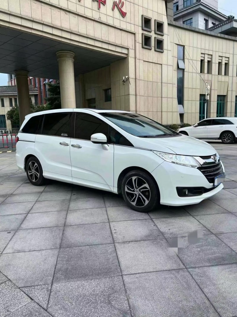 菏泽17年本田奥德赛3